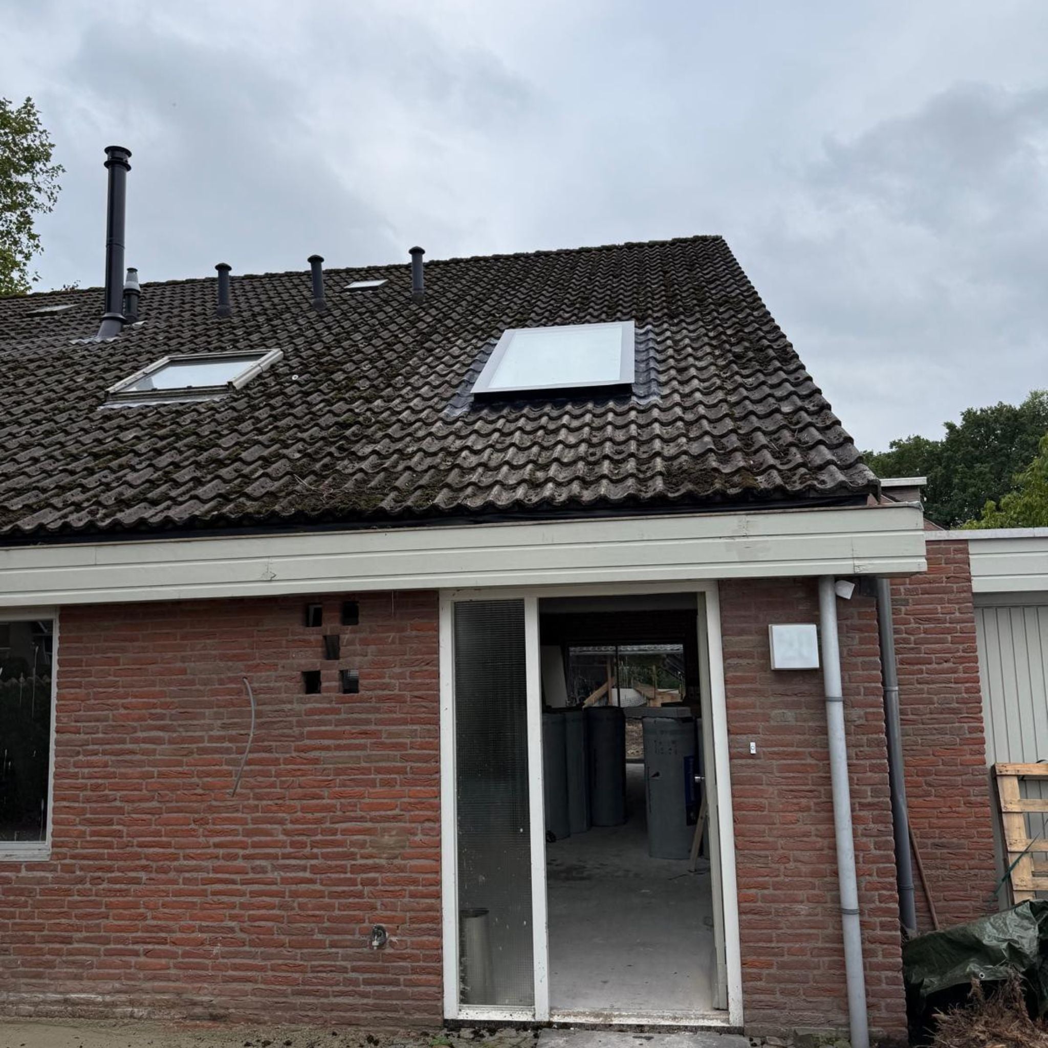 100 x 100 cm Dakraam schuin dak, Driedubbel glas, U-waarde: 0,9 W/m²K